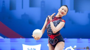 aa q wang zilu chn sfe05469 copia simone ferraro ph